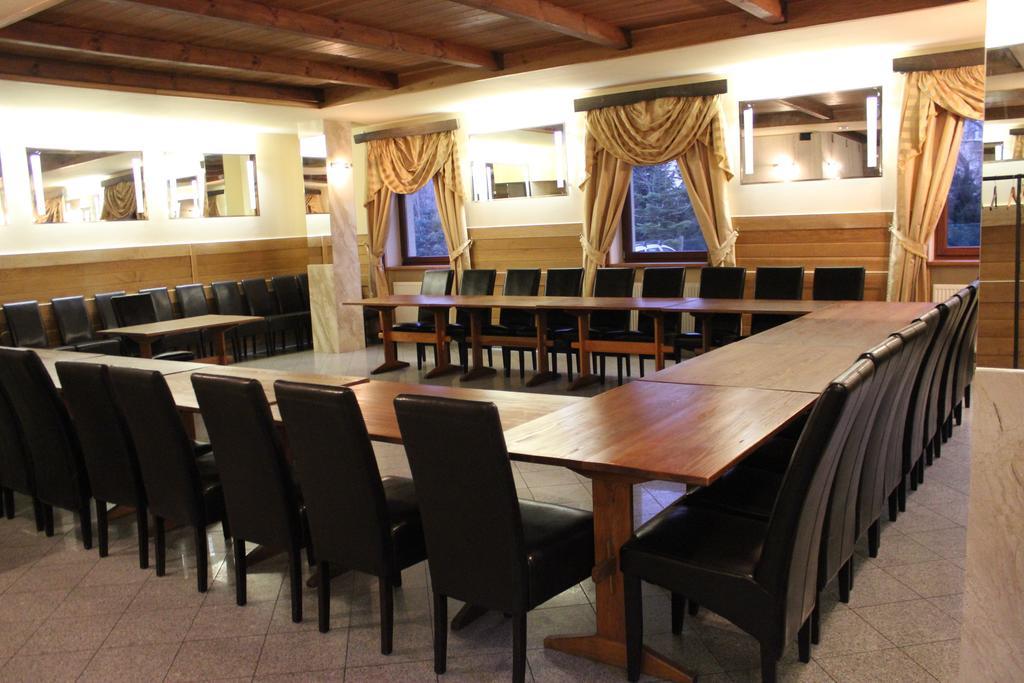 Hotel Mlyn Lublin Bagian luar foto