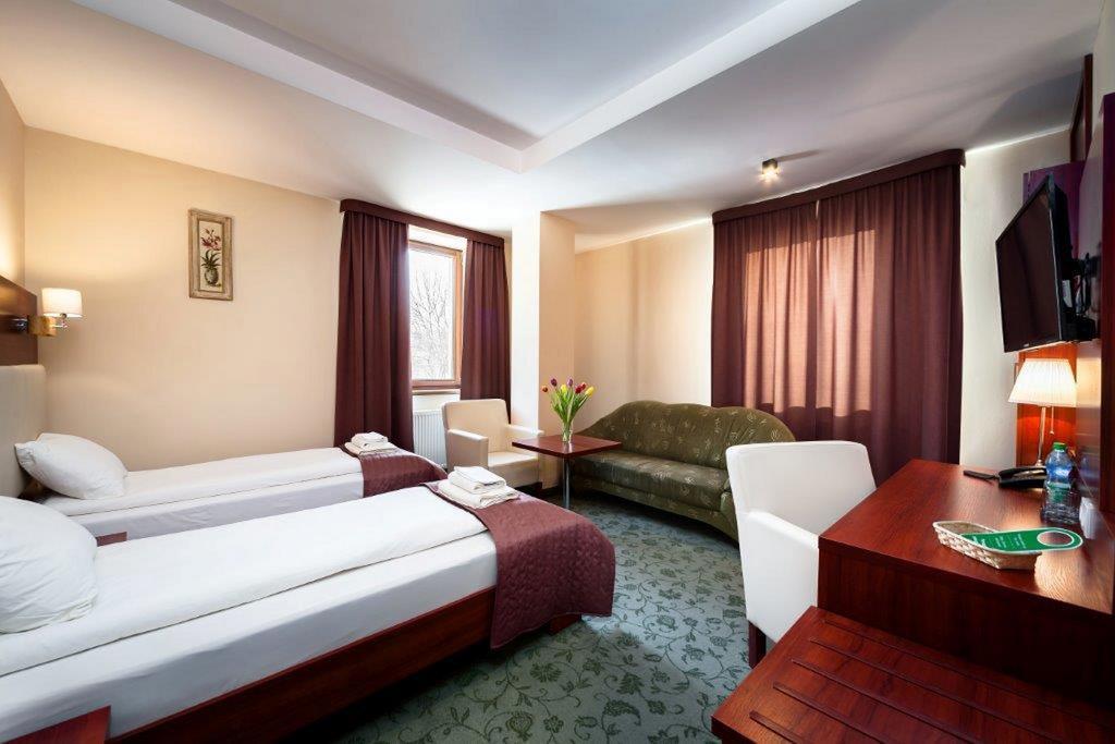 Hotel Mlyn Lublin Bagian luar foto